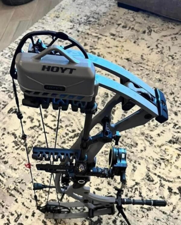 Hoyt Rx 8